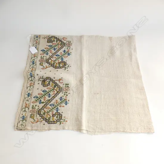 19thC embroidered turkish towel. With floral geometric designs to each end. 900 x 420mm.